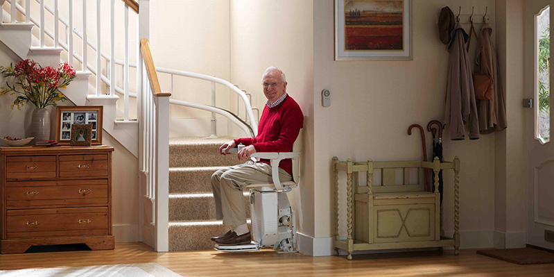 curved stairlift ride