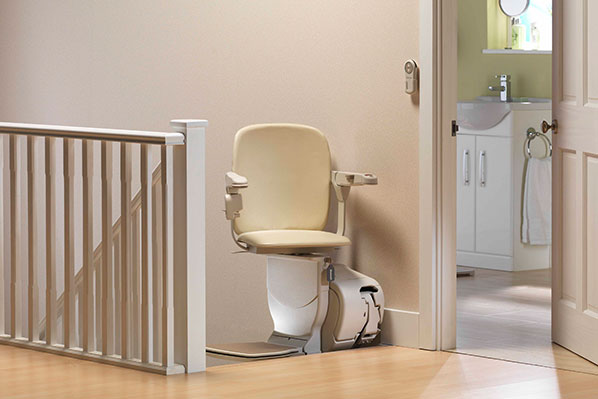 powered swivel seat stairlift